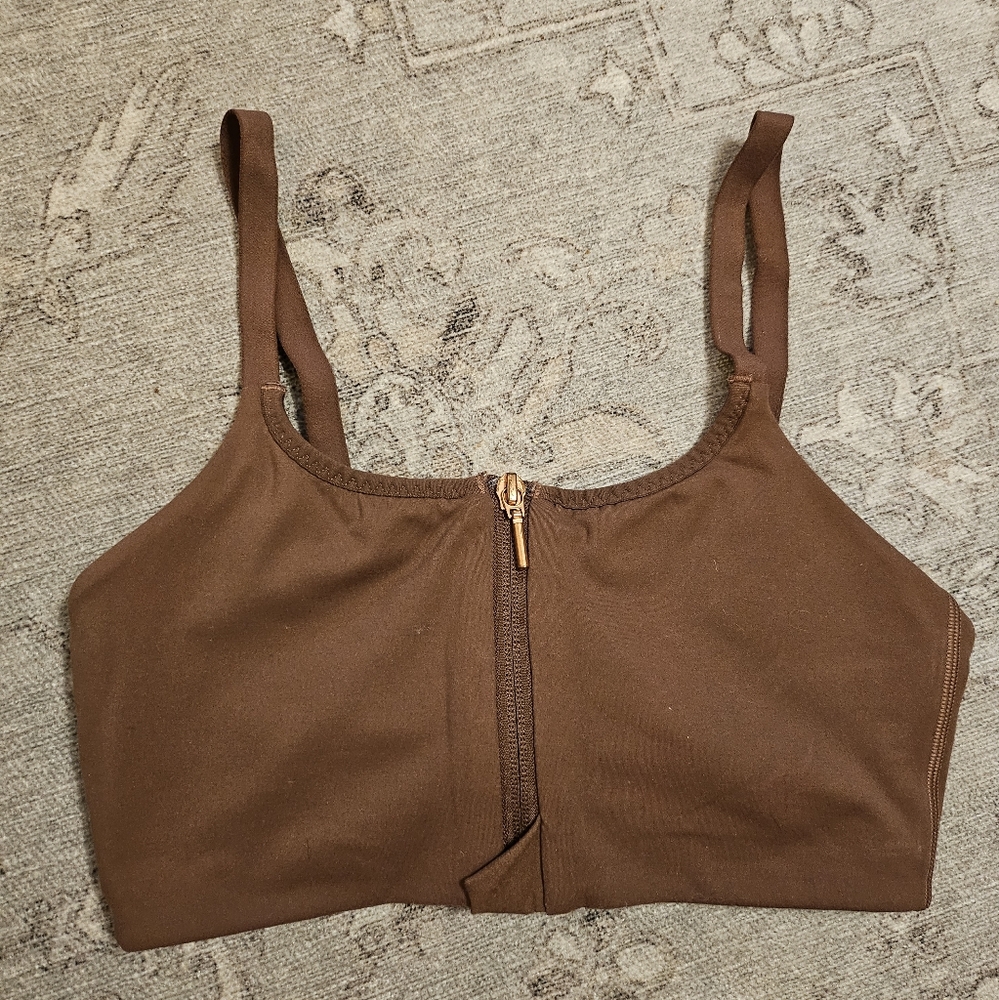 Athleta zip sports bra